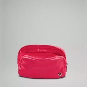 LULULEMON!! Everywhere Belt Bag 1L